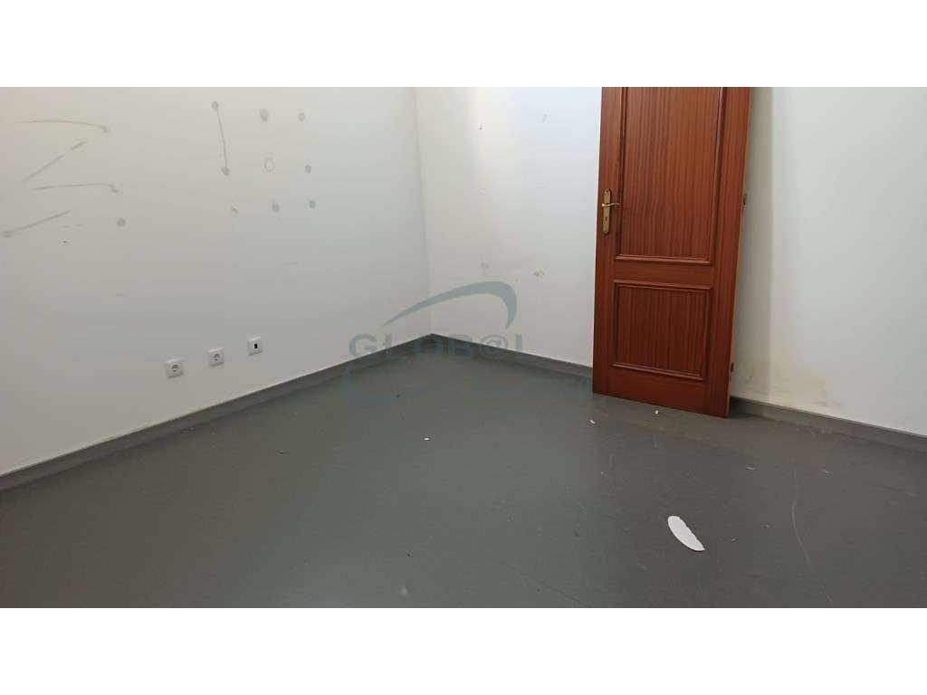 Loja na Golegã - Grande imagem: 5/9