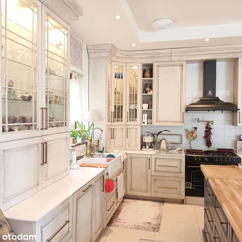 Rezydencja z Potecjalem Inwestycyjnym - Pełny obrazek: 4/7