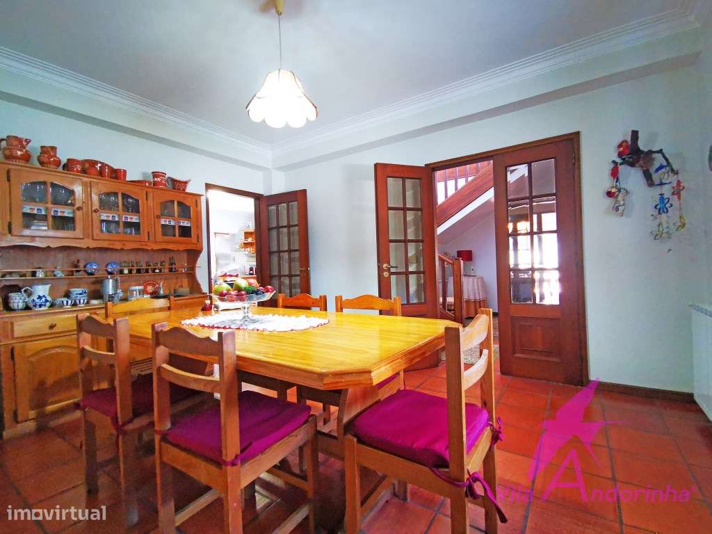 Moradia T4 independente com amplo jardim, garagem e cave - Santa Ma...-4
