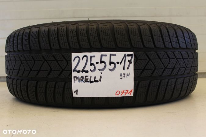 OPONA ZIMOWA PIRELLI SOTTOZERO 3 225 55 17 - 1