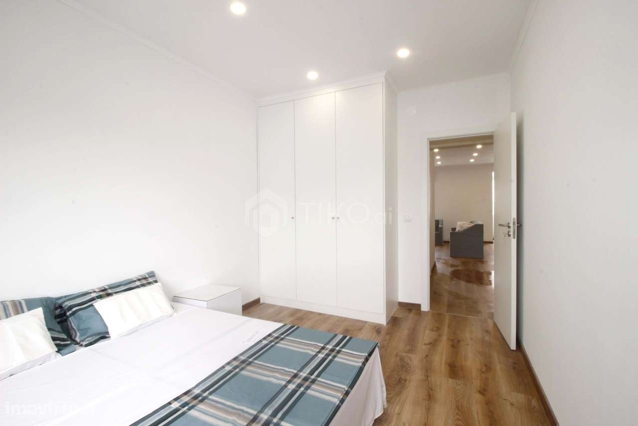 T3 100% Renovado no Fogueteiro – Amora - Grande imagem: 2/31