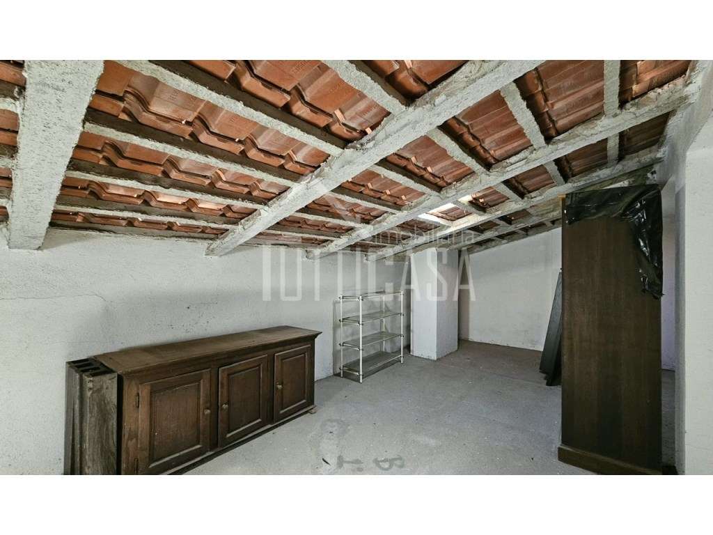 Apartamento T3 com garagem BOX em Alcainça-48