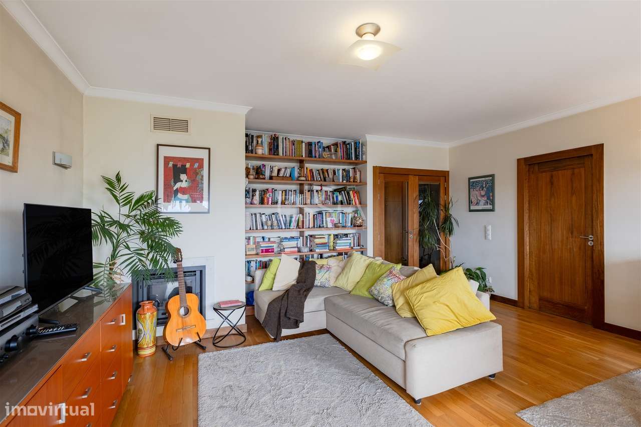 Apartamento T3 com Varanda e Garagem Box | Casa da Música, Boavista - Grande imagem: 5/39