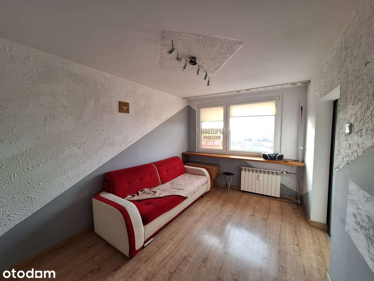 TOP LOKALIZACJA | ustawna kawalerka-3