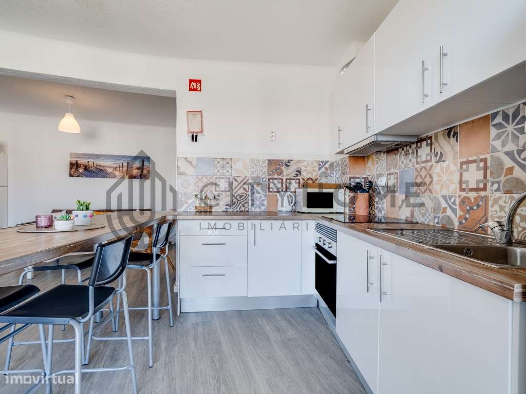 Apartamento T1 com vista mar, a 500m da Praia dos Aveiros-11