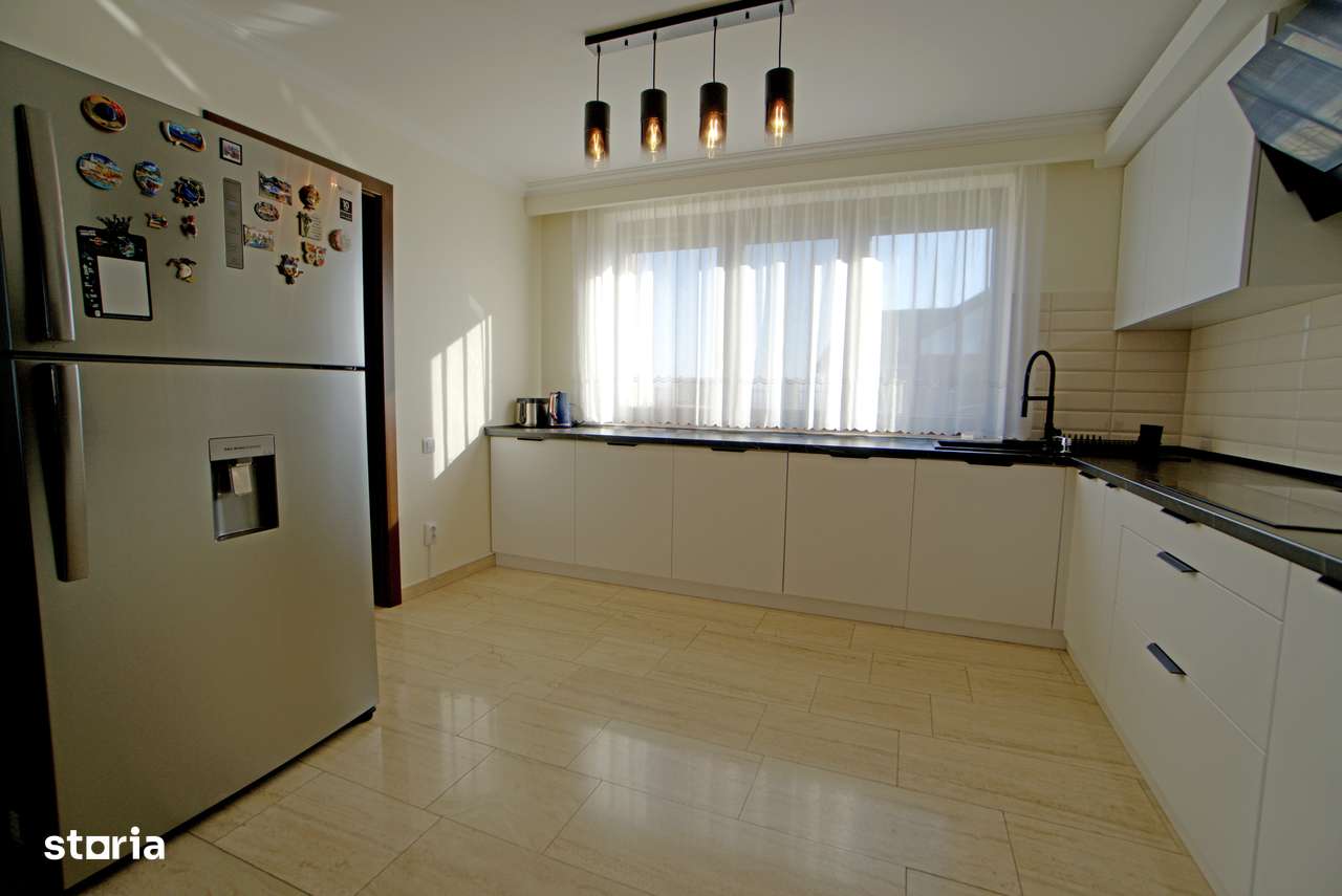 Vilă Individuală Premium pe Dealul Ciuperca – Priveliște Panoramică - Imagine principală: 5/20