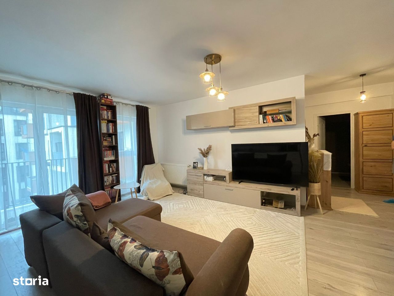 Apartament 2 camere! Zona Eroilor! 60mp! Bloc nou! Etaj intermediar!