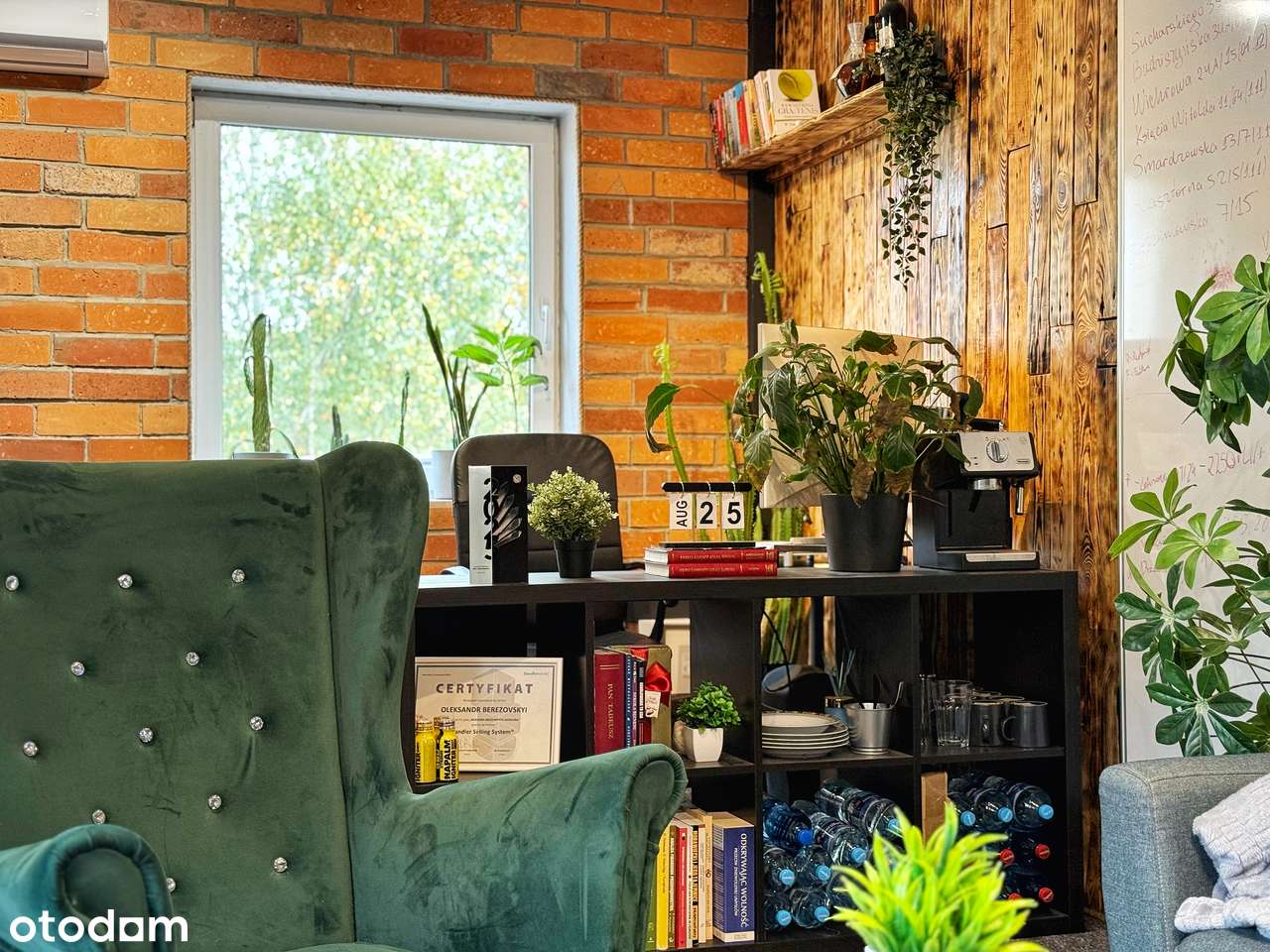 Przytulny lokal z dużym tarasem + m.p + klimatyzacja | ul. Kobierzycka-5