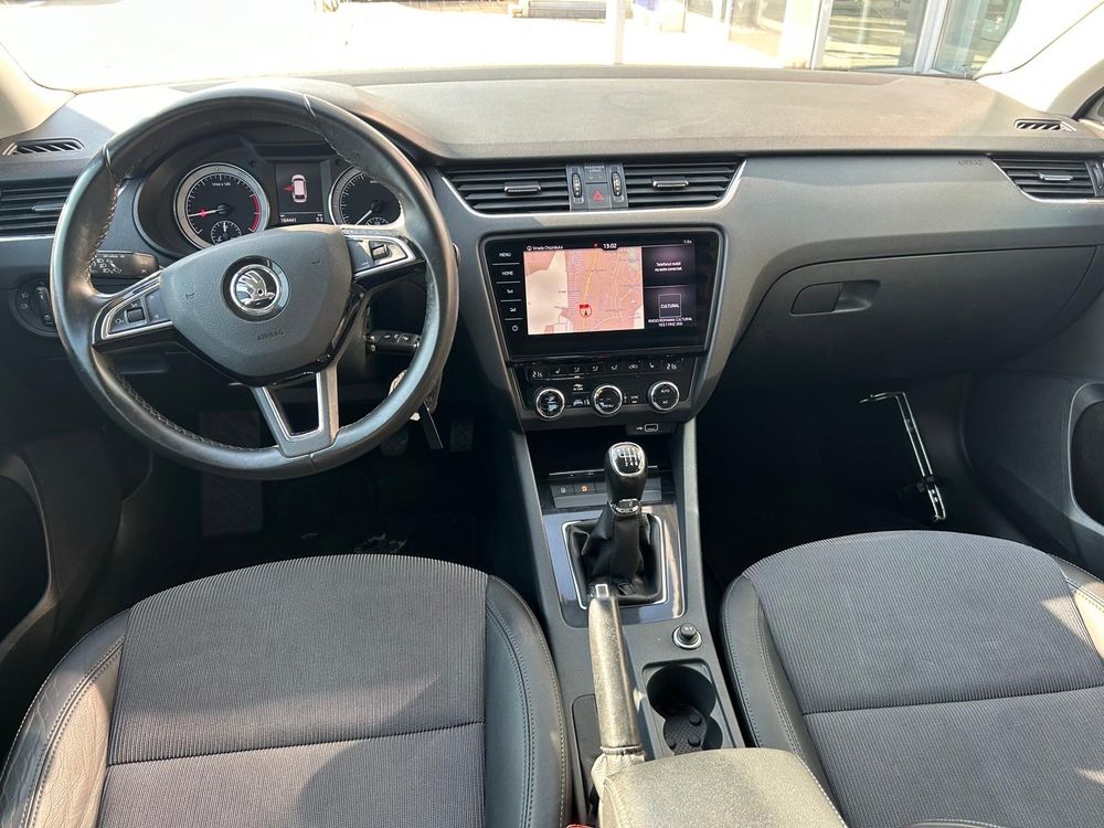 Skoda Octavia - foto 17