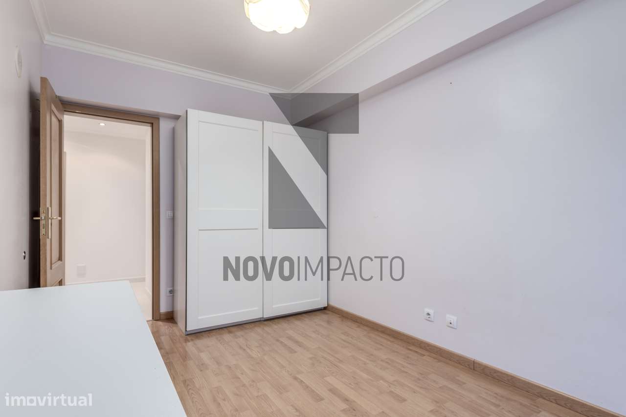 Apartamento T3 c/ parqueamento e arrecadação-17