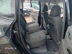 Peugeot 3008 1.6 HDi Premium - 16