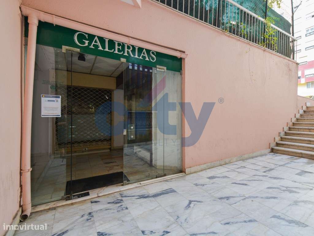 Espaço Comercial em Galeria -Mercês, Sintra - Ótimo Investimento-11