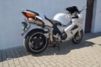 Honda VFR - 13