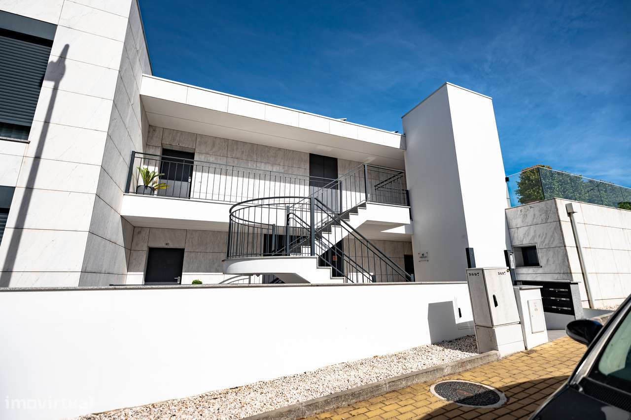 T2 Areeiro, Coimbra – construção de 2022, com terraço e garagem dupla-21