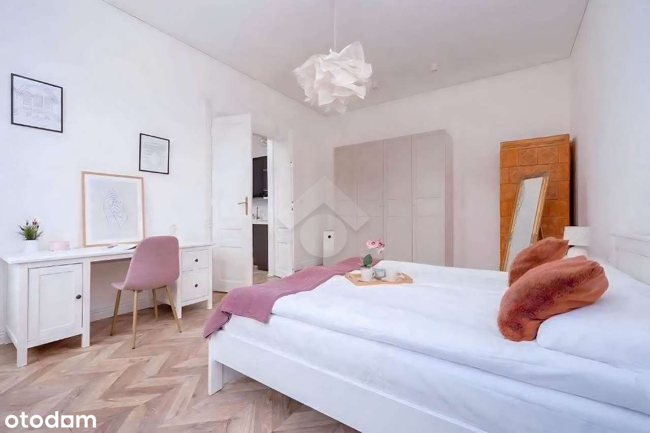 3-pokojowe mieszkanie w Centrum- ul. Krowoderska - Stare Miasto-1