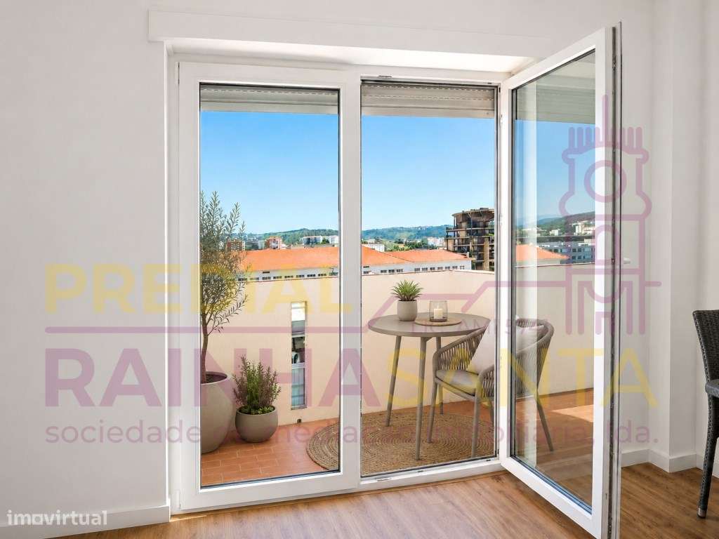 T3 Totalmente Remodelado na Solum, Coimbra, com Garagem Fechada-5