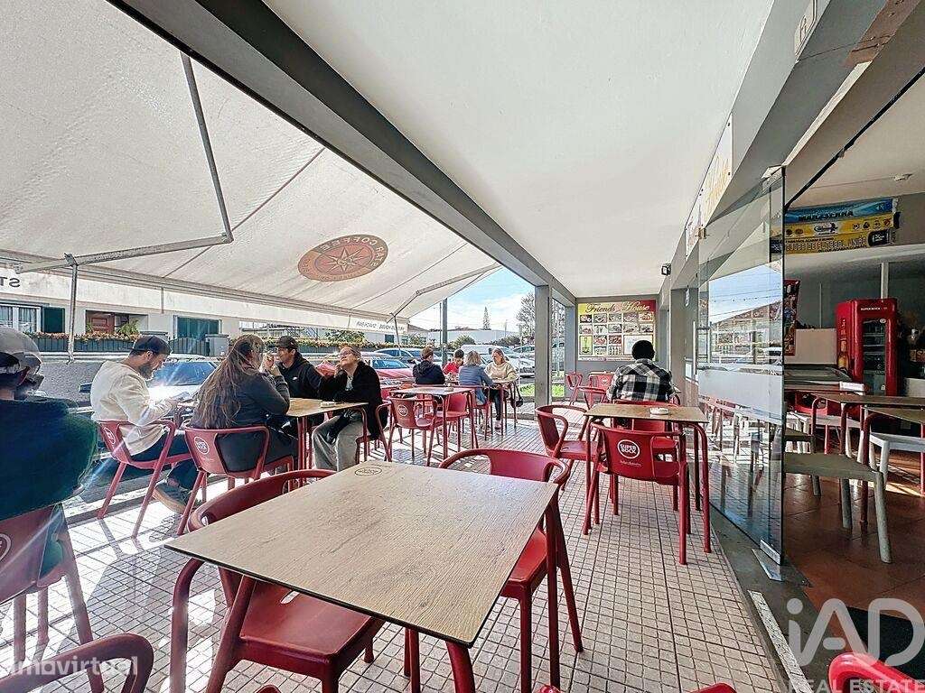 Loja / Estabelecimento Comercial em São Martinho de 94,00 m2 - Grande imagem: 2/15