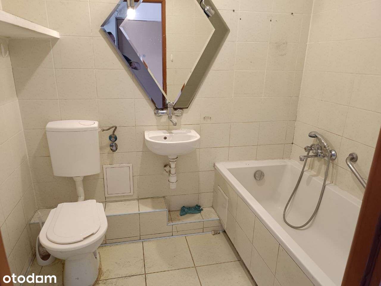 Grochów, możliwa aranżacja na 3 pokoje! OKAZJA!!-13