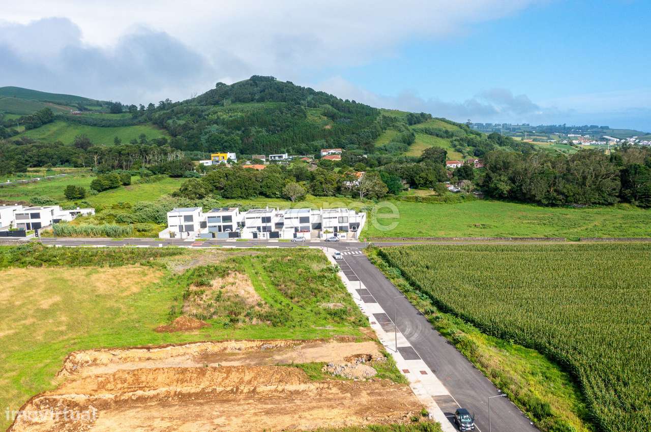 Lote na Lagoa (Açores) com Projeto Aprovado-8