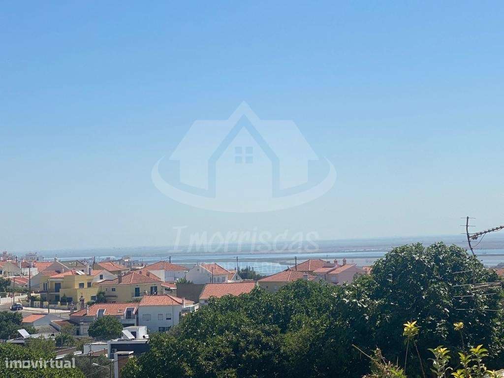 Terreno com 400 m² e vista rio em Via Rara, Santa Iria de Azóia - Grande imagem: 3/6