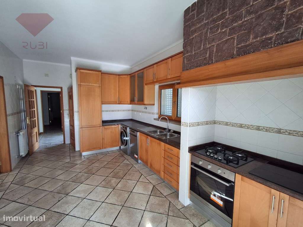 Moradia Exclusiva em Sesimbra-8