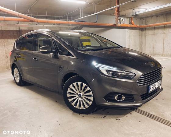 Ford S-Max - 1