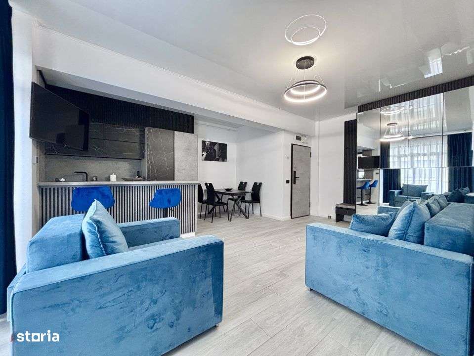 Vedere laterala la mare, prima linie, mobilat, parcare inclusa - Imagine principală: 2/11