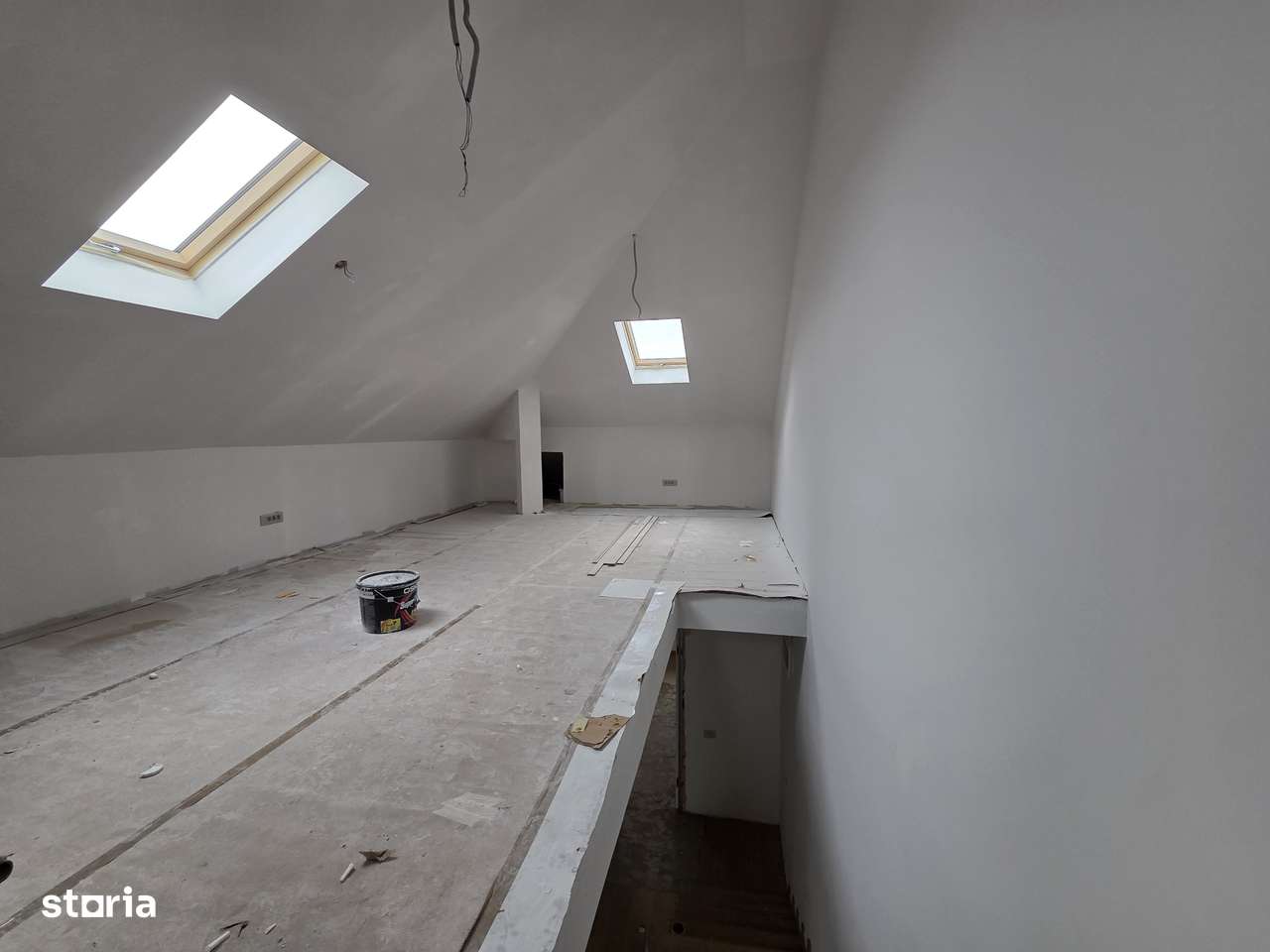 Duplex central 5 camere 190 mp Cristalului P+1+M, nou, modern, 3 bai - Imagine principală: 5/15