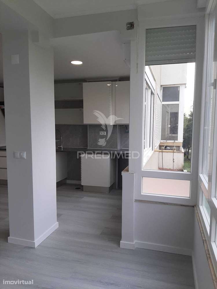 Apartamento T2, remodelação moderna a estrear, edificio com duas fr... - Grande imagem: 5/19