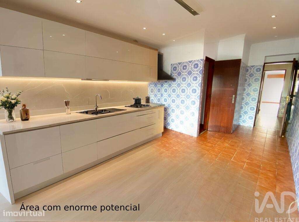 Apartamento T3 em Rio de Mouro de 115,00 m2 - Grande imagem: 4/28