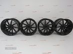 Jantes Look Vossen Cvt 20 x 8.5 et33 + 10 et 40 5x120 Preto Brilhante - 1