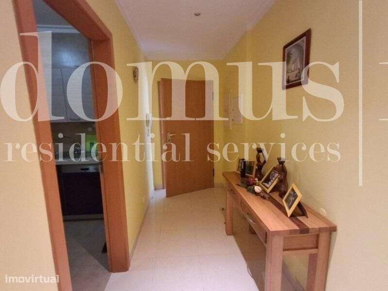 Apartamento em condomínio fechado no Alvor-17
