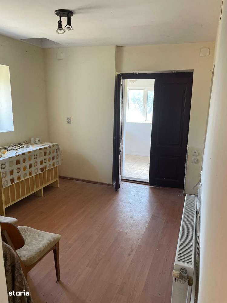 De vanzare casa Poroschia-10