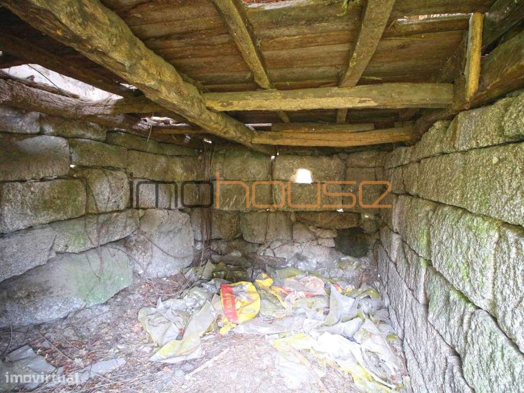 Quinta isolada - Amarante-9