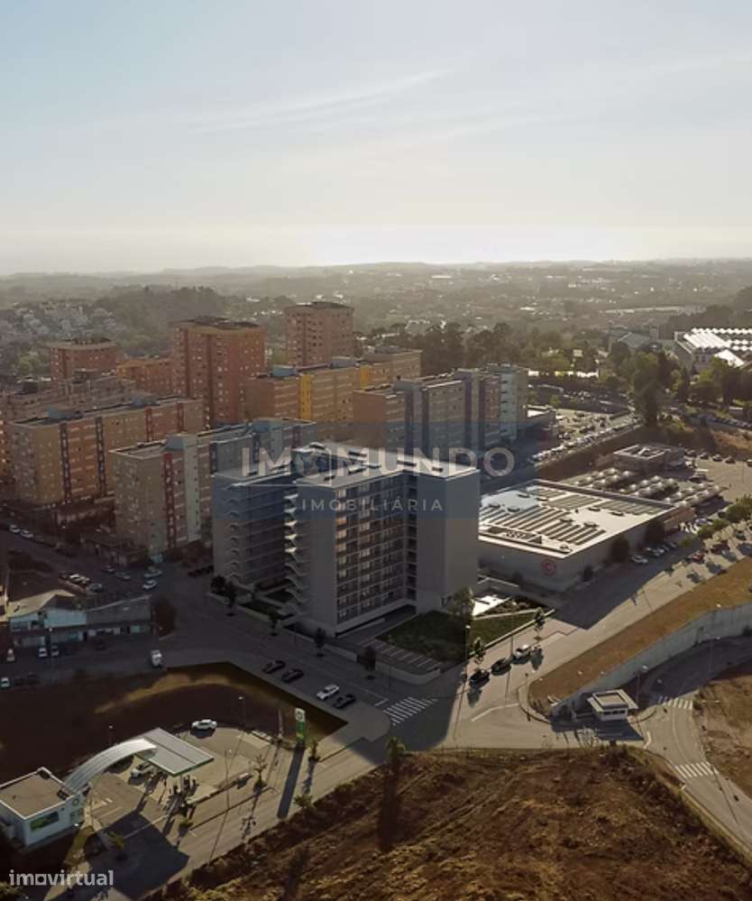 Moderno T1 com Vista Magnífica (Garagem Incluída)-8