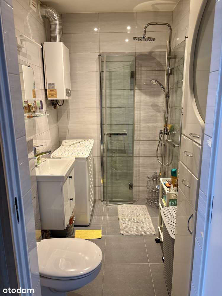 3 pokoje ul. Turystyczna. Łazienka po remoncie. Do zamieszkania. - Pełny obrazek: 2/6