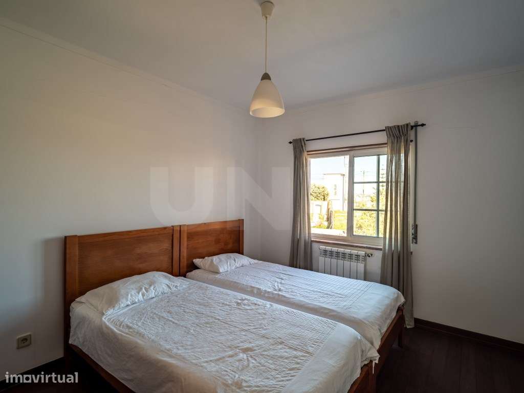 Moradia T3 com Garagem, Piscina e Vista Deslumbrante sobre a Lagoa ...-12