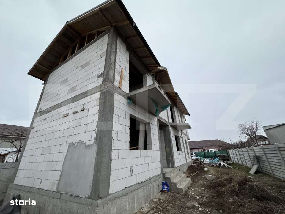 Casa la rosu, cu 4 camere, 145 mp utili, 356 mp teren, zona Catargiu - Imagine principală: 5/8