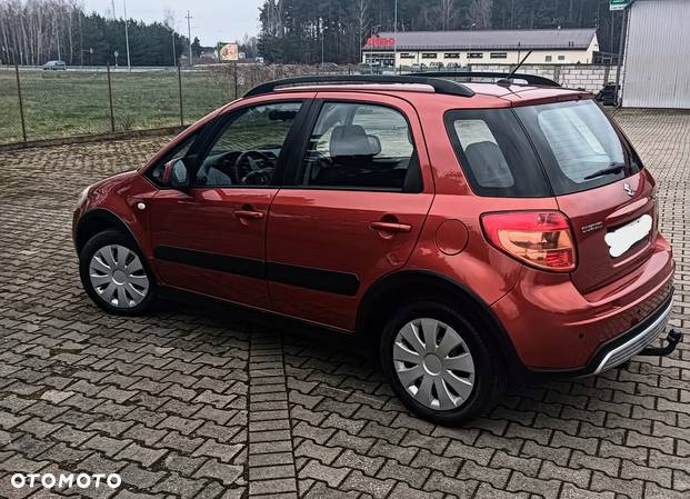 Suzuki SX4 1.6 VVT 4x4 Club - 5