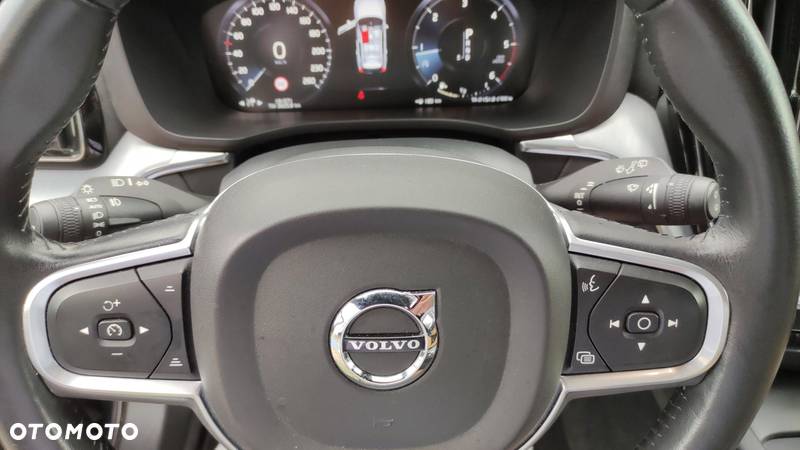 Volvo XC 60 - 12