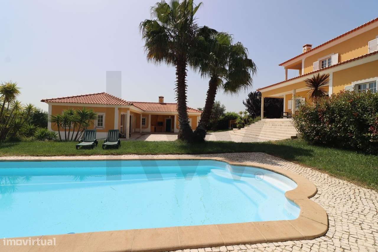 Moradia de Luxo com Piscina e Vistas Panorâmicas | Moçarria, Santarém-50