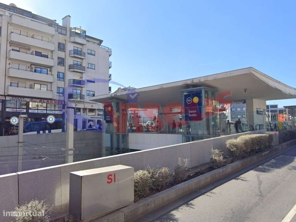 Apartamento T2 Avenida Santo Ovídio-2