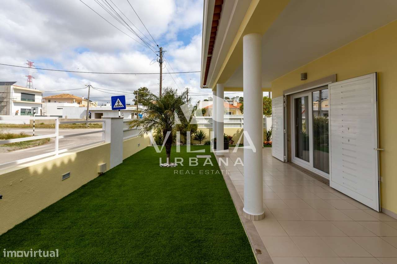 Moradia Isolada T4 em Valadares-9