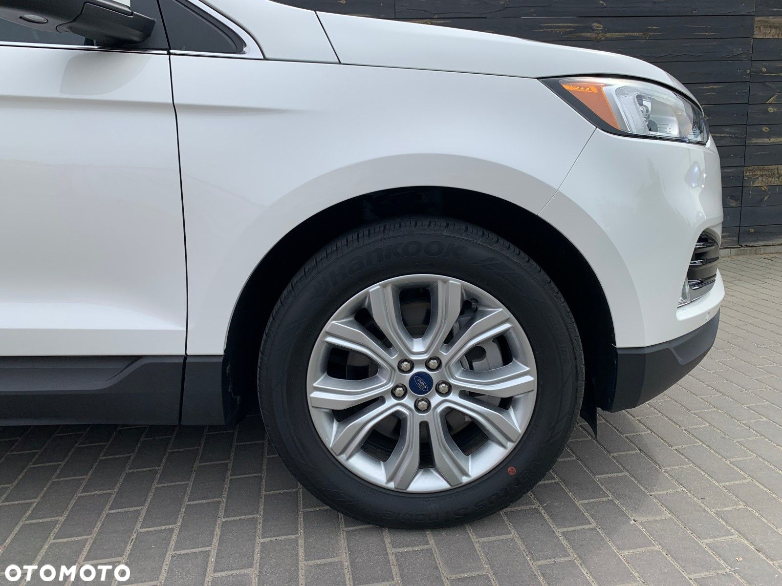 Ford EDGE - 8