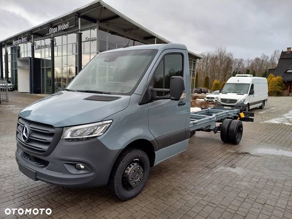 Mercedes-Benz Sprinter 519 Podwozie 4325mm - 2