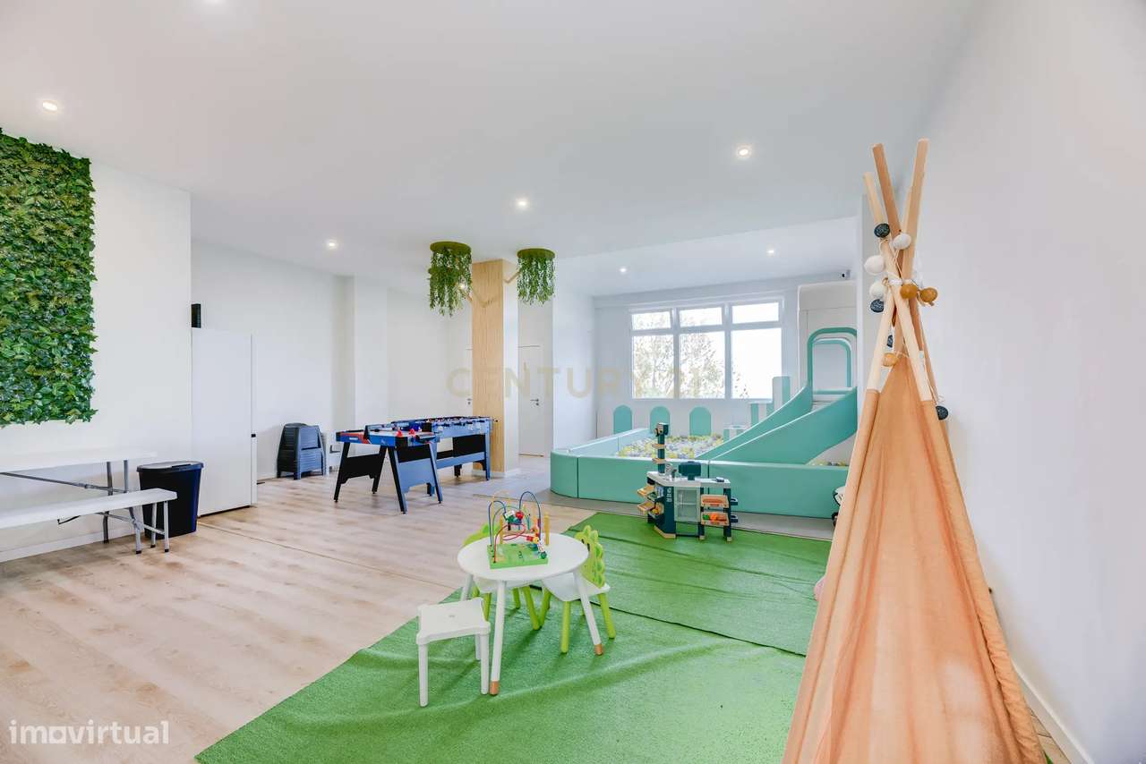 Oportunidade única para adquirir uma loja totalmente remodelada em Lis-11