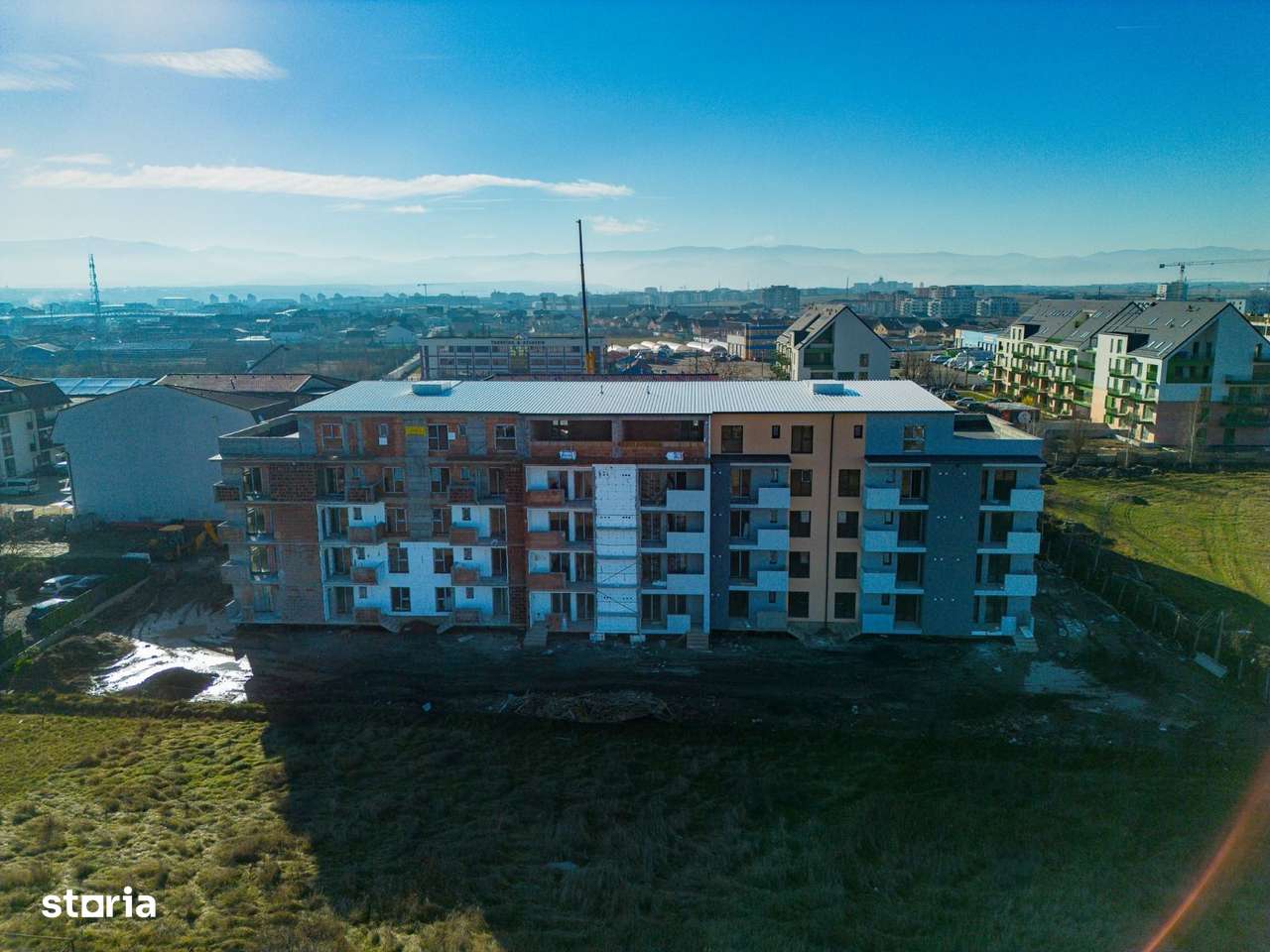 Apartament cu curte - 2 camere - bloc nou - langa Lac - Imagine principală: 3/11