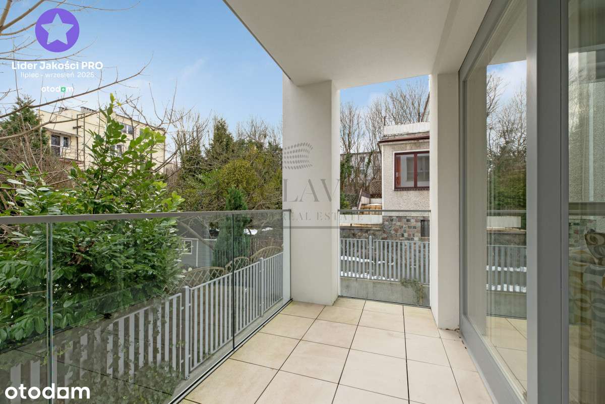 Orłowo morze komórka plaża garaż Lux Plaża Gdynia-13