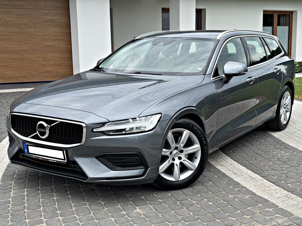Volvo V60 II (2018- ) D4 Drive-E Dynamic Edition (Momentum) 2020