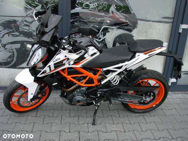 KTM Duke - 4